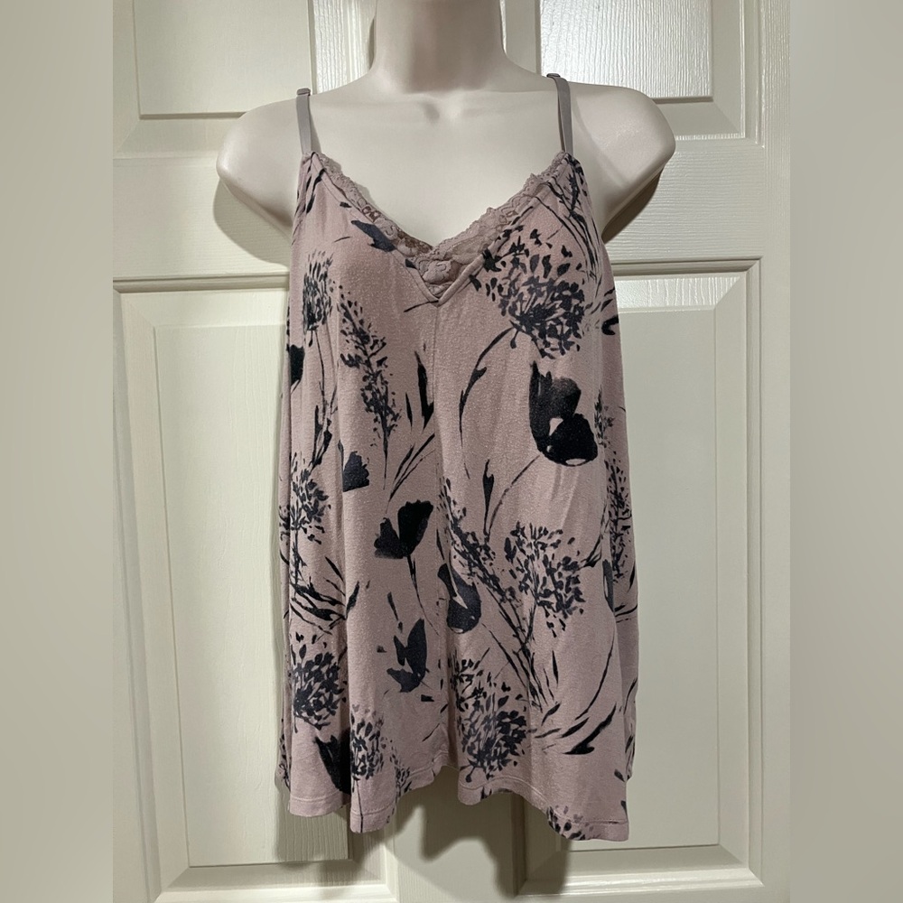 Stars Above woman large cami style sleepwear top